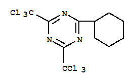 2-cyclohexyl-4,6-bis(trichloromethyl)-1,3,5-triazine